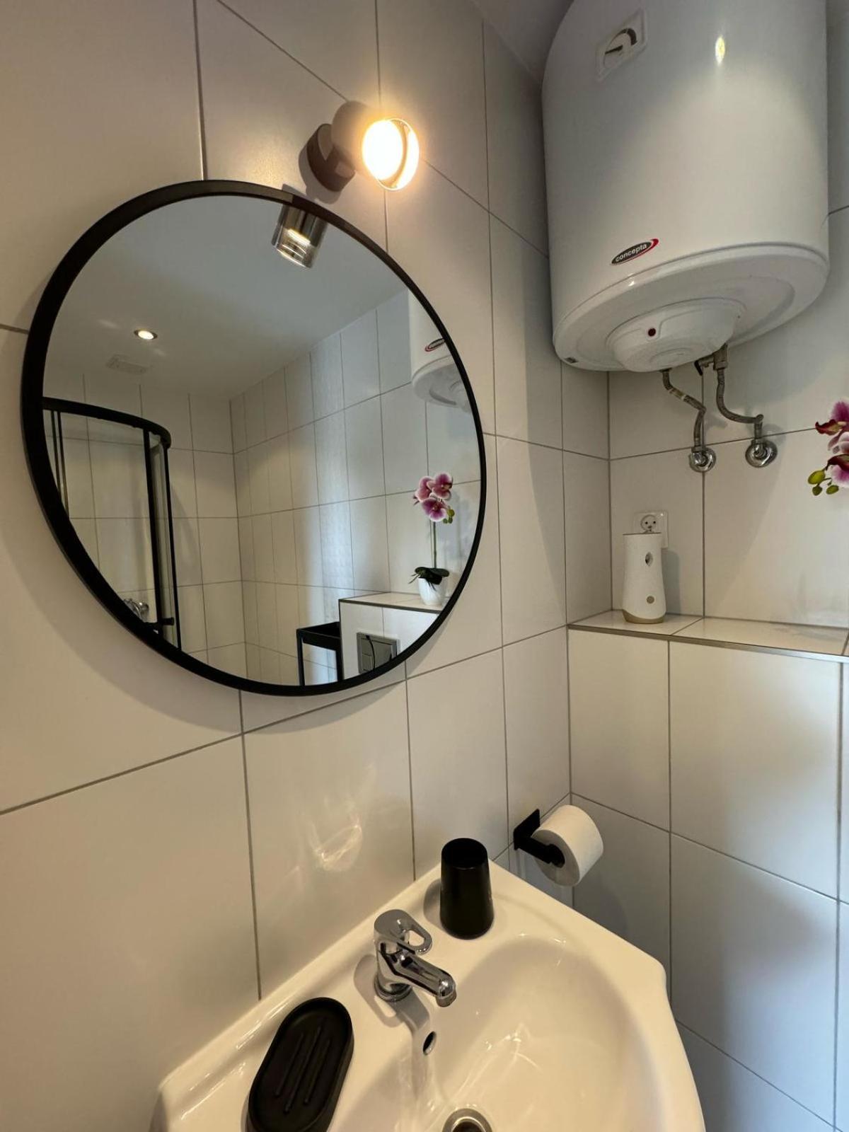 Domki I Apartamenty Mila 萨比诺瓦 外观 照片